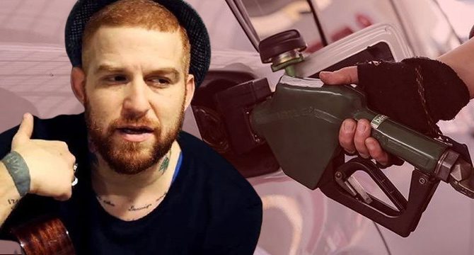 Benzin fiyatları Gökhan Özoğuz'u çıldırttı! Deposunu fulledi, ödediği paraya isyan etti