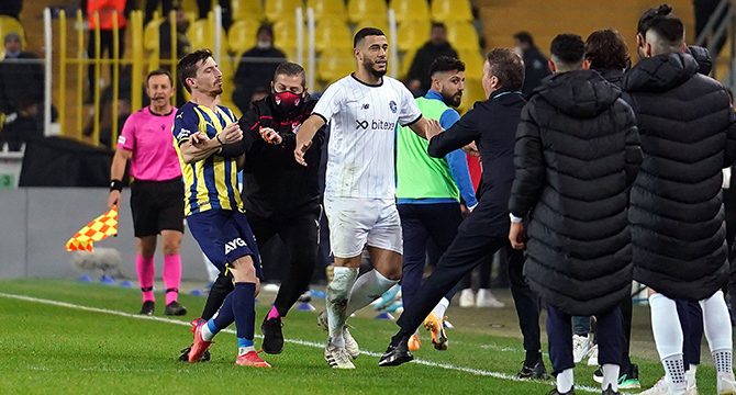 Mert Hakan’dan Belhanda’ya tepki