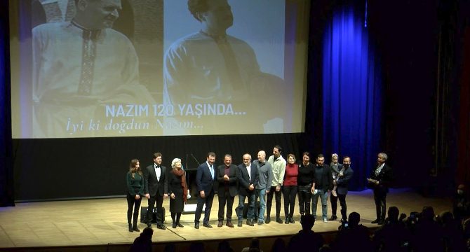 Nazım Hikmet, İzmir’de şiir ve müzikle anıldı