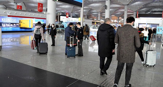 İstanbul Havalimanı yolcu uğurlama ve karşılamaya gelenlere açıldı