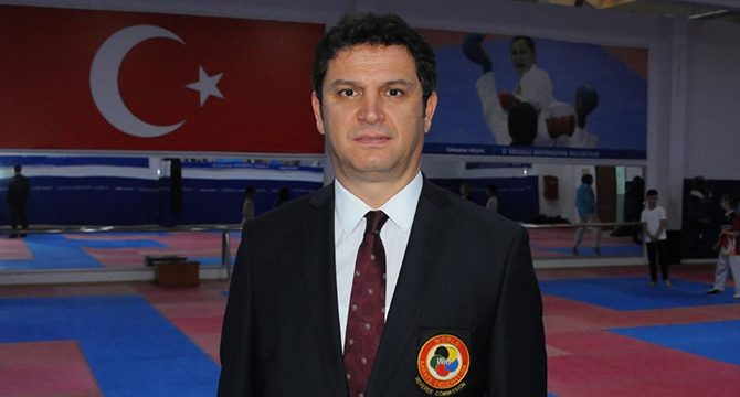 Türk karate hakemi Uğur Kobaş'a önemli görev