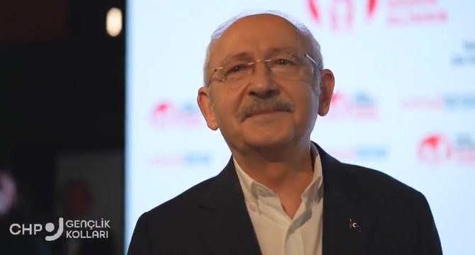 Gençler söyledi, Kılıçdaroğlu’nun gözleri doldu