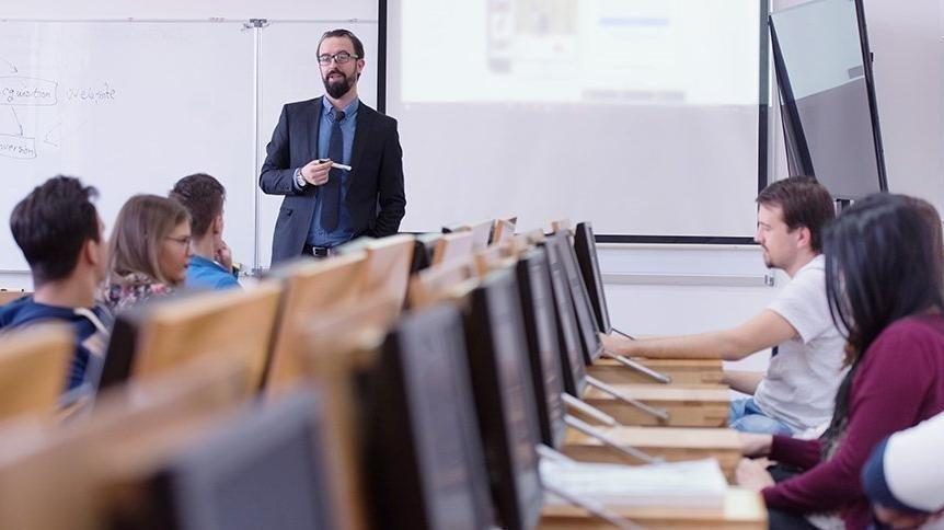Altınbaş Üniversitesi öğretim üyesi alıyor