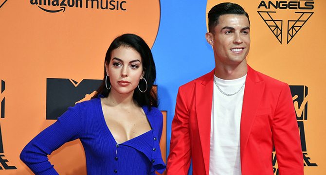 Cristiano Ronaldo'nun yeni doğan bebeği hayatını kaybetti