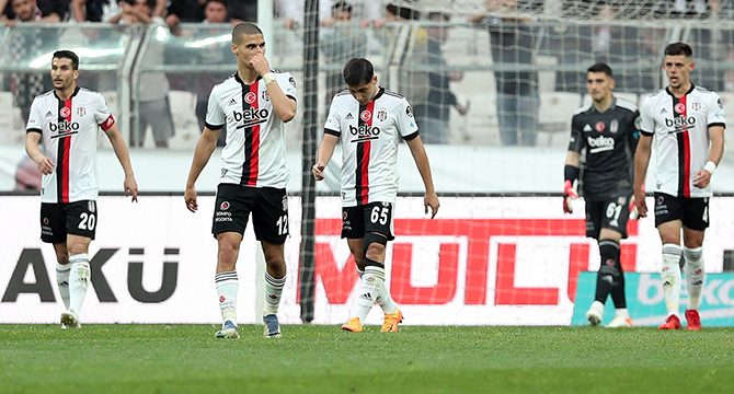 Beşiktaş için kayıp sezon! Son 25 yılın en kötüsü