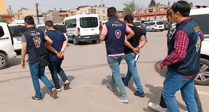 ‘Kısa yoldan zengin olayım’ derken dolandırıldılar