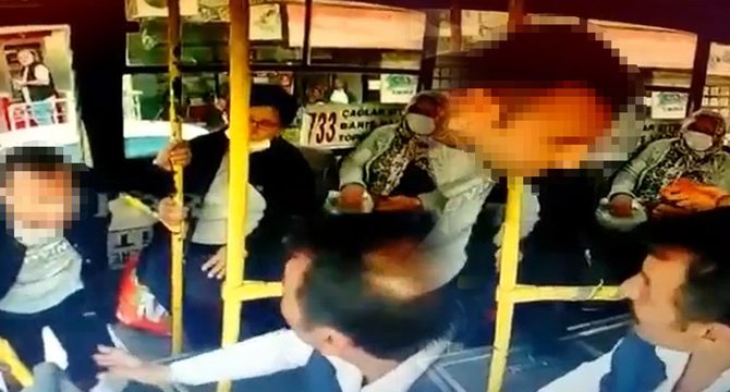 Yolcuların gözü önünde dehşeti yaşattı: 'Gırtlağını keserim senin'