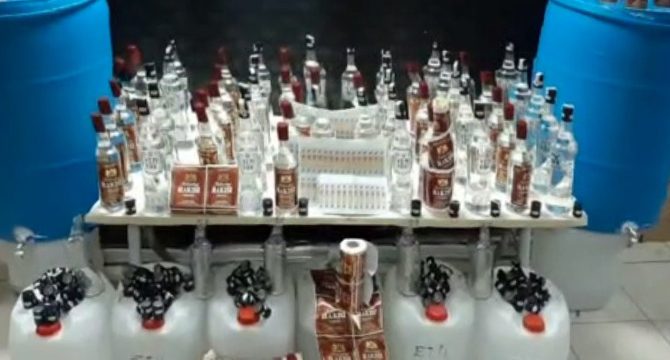 Sahte etil alkol baskını: 10 bin litreyi aşkın ele geçirildi