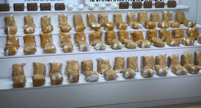 MSB: 185,7 kilo uyuşturucu ele geçirildi