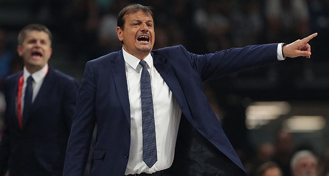 Ergin Ataman: Bu sloganları atanlar sindiremese de...