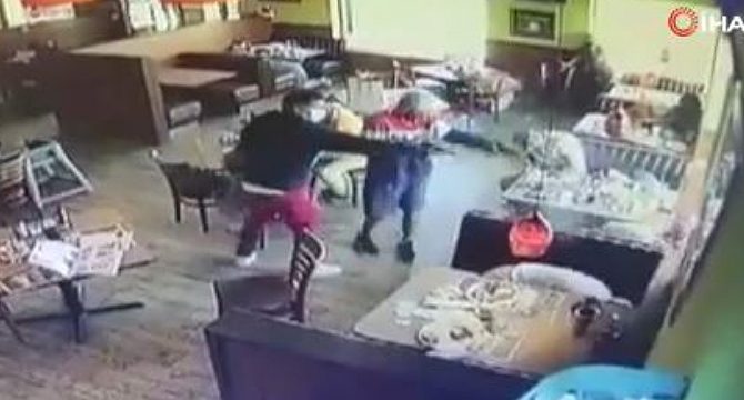 Meksika’da doğum günü partisine silahlı saldırı: 4 ölü