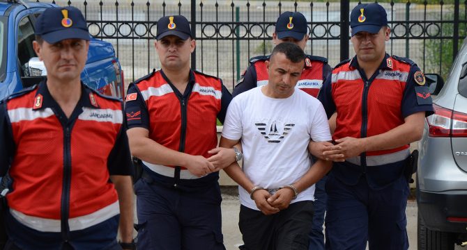 Tanıştıktan saatler sonra bıçakla öldürdü, 'Öldü mü' diye sordu
