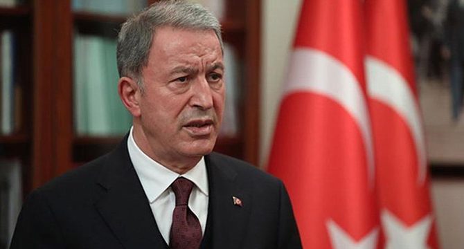 Bakan Akar'dan İsveç ve Finlandiya tepkisi: NATO için de tehdit