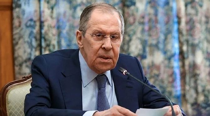 3 ülke hava sahasını kapattı, Lavrov uçamadı