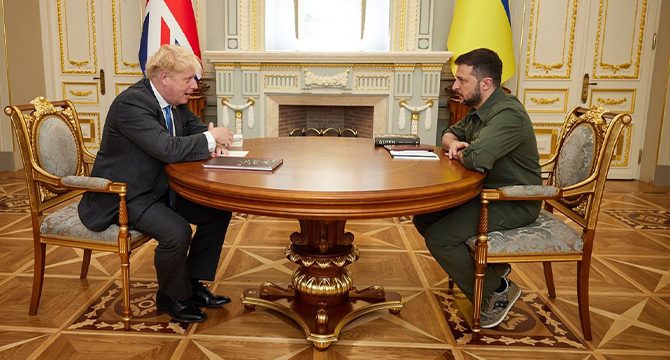 İngiltere Başbakanı Johnson’dan Kiev ziyareti