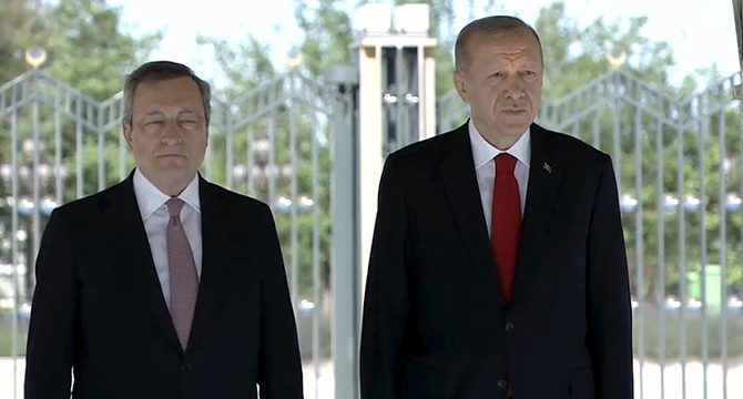 Cumhurbaşkanı Erdoğan, İtalya Başbakanını resmi törenle karşıladı