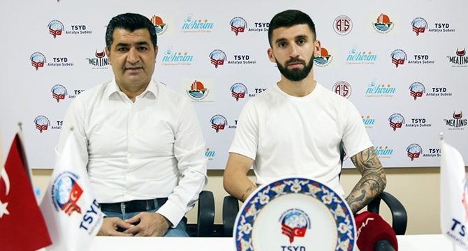 Doğukan Sinik: Hikayem örnek oldu, çok mutluyum