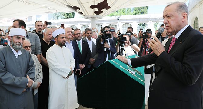 Erdoğan, Hacı Nimet Kaya'nın cenazesine katıldı