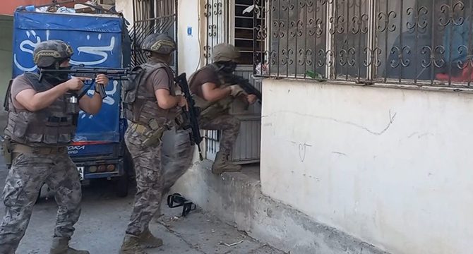 Mersin’de IŞİD operasyonu: 14 gözaltı kararı