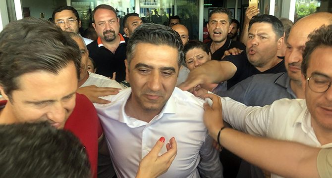 Menderes Belediye Başkanı Mustafa Kayalar serbest