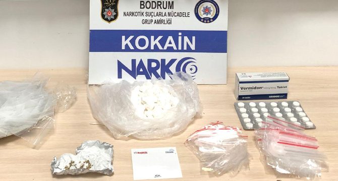 Bodrum'da kokainle yakalanan 4 kişiye gözaltı