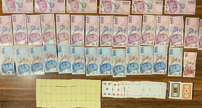 Alanya'da kumar oynayan 6 kişiye para cezası uygulandı
