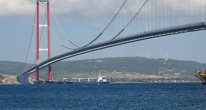 Tahıl gemisi Çanakkale Boğazı'na ulaştı