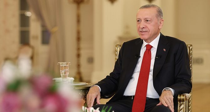 Erdoğan: ABD'den beklentimiz Yunanistan'ı yanlış hesaplara sokmaması