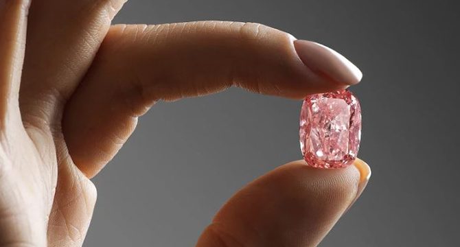 20 dakikada 57 milyon dolara satıldı