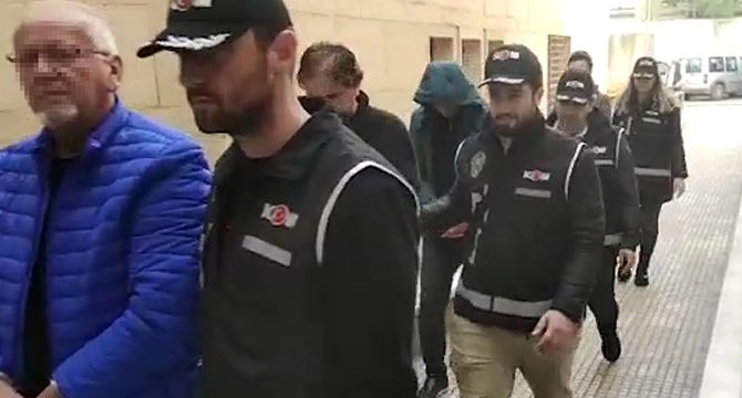 Bursa'da tefeci operasyonunda 3 tutuklama