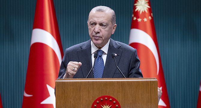 Cumhurbaşkanı Erdoğan'dan esnaf ve öğrencilere müjde