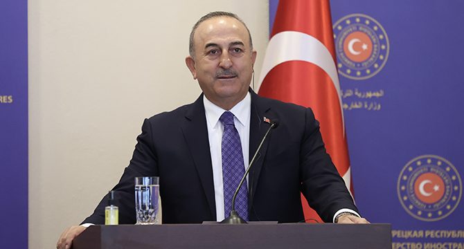 Çavuşoğlu: Avrupa'nın enerji krizinin hafifletilmesinden yanayız