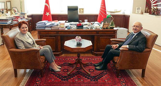 Akşener ile Kılıçdaroğlu bir araya geldi