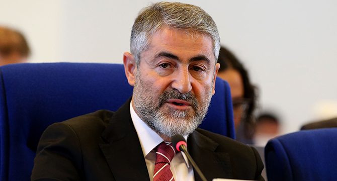 Bakan Nebati'den çağrı: Elinizi taşın altına koyun