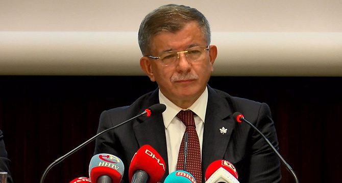 Davutoğlu: Milletin kaderinde Altılı Masa olacak