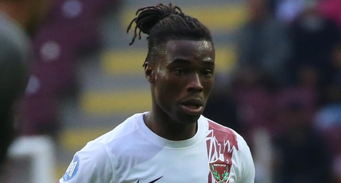Galatasaray, Adekugbe'yi transfer etti