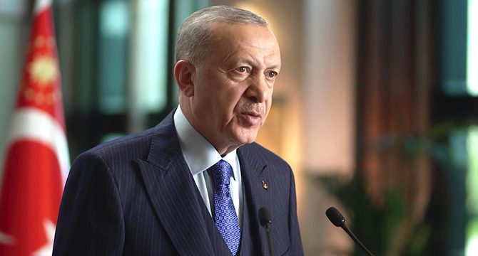 Erdoğan: Geleceğe dair umutlarınızı asla kaybetmeyin