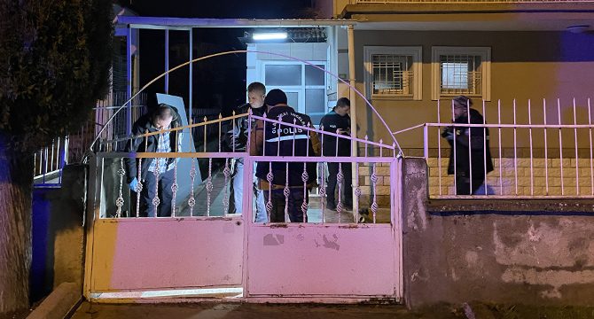 Elazığ'da 2 kardeş silahlı kavgada yaralandı
