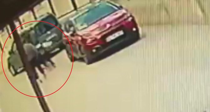 Ortaokul öğrencisi, tartıştığı liseliyi bıçakladı