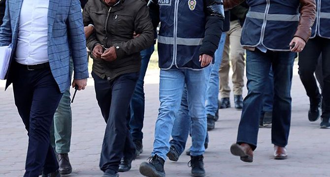 İstanbul merkezli bahis operasyonunda 16 şüpheli yakalandı