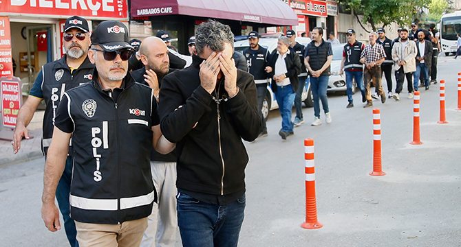 Eskişehir merkezli 3 ilde dolandırıcılık operasyonu: 28 gözaltı