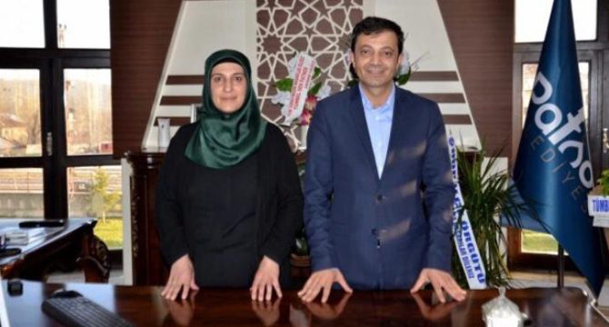 HDP'li belediye eş başkanları gözaltına alındı