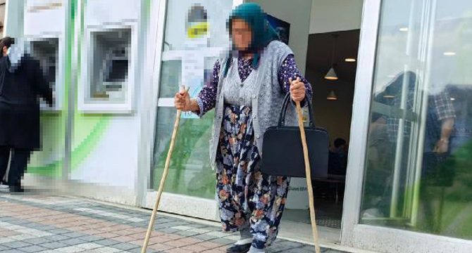 80 yaşındaki kadın 1 milyon lira dolandırılmaktan kurtuldu
