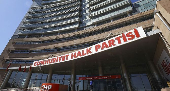 CHP'de Danışman ve Başdanışmanların görevleri sonlandırıldı