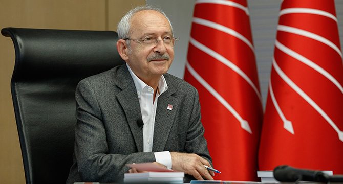 Kılıçdaroğlu, YKS'ye girecek öğrencilere başarılar diledi