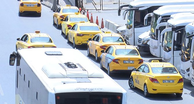 Taksilerde kısa mesafe ücreti karmaşası  