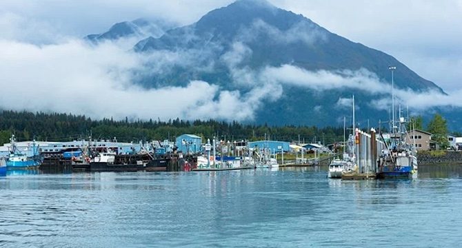 Alaska'da 7.4 büyüklüğünde deprem: Tsunami uyarısı yapıldı