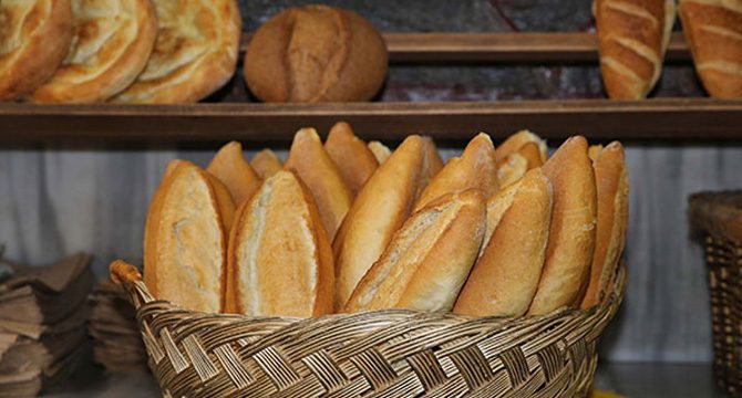 Ekmeğin gramajı düştü: Fiyatı arttı