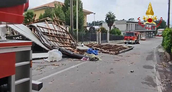 İtalya'da fırtına: 1 ölü