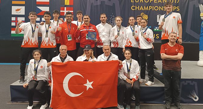 Badminton Milli Takımı Avrupa 2'ncisi oldu
